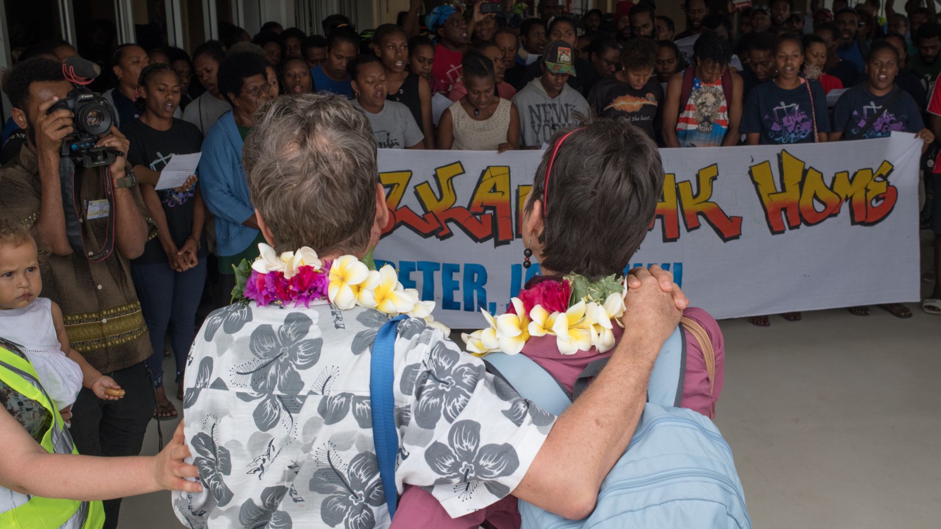 'Welkam Bak Home'